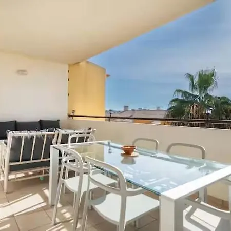 Bright And Modern 2 Bed In Vale De Parra 아파트 *