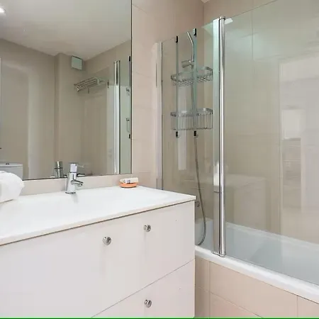 Bright And Modern 2 Bed In Vale De Parra Apartamento