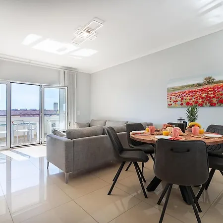 Bright And Modern 2 Bed In Vale De Parra *