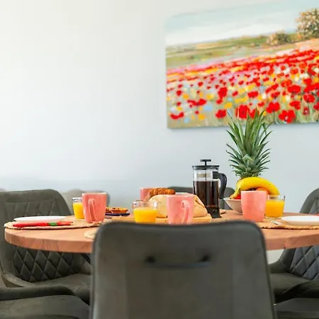 Bright And Modern 2 Bed In Vale De Parra Apartamento *